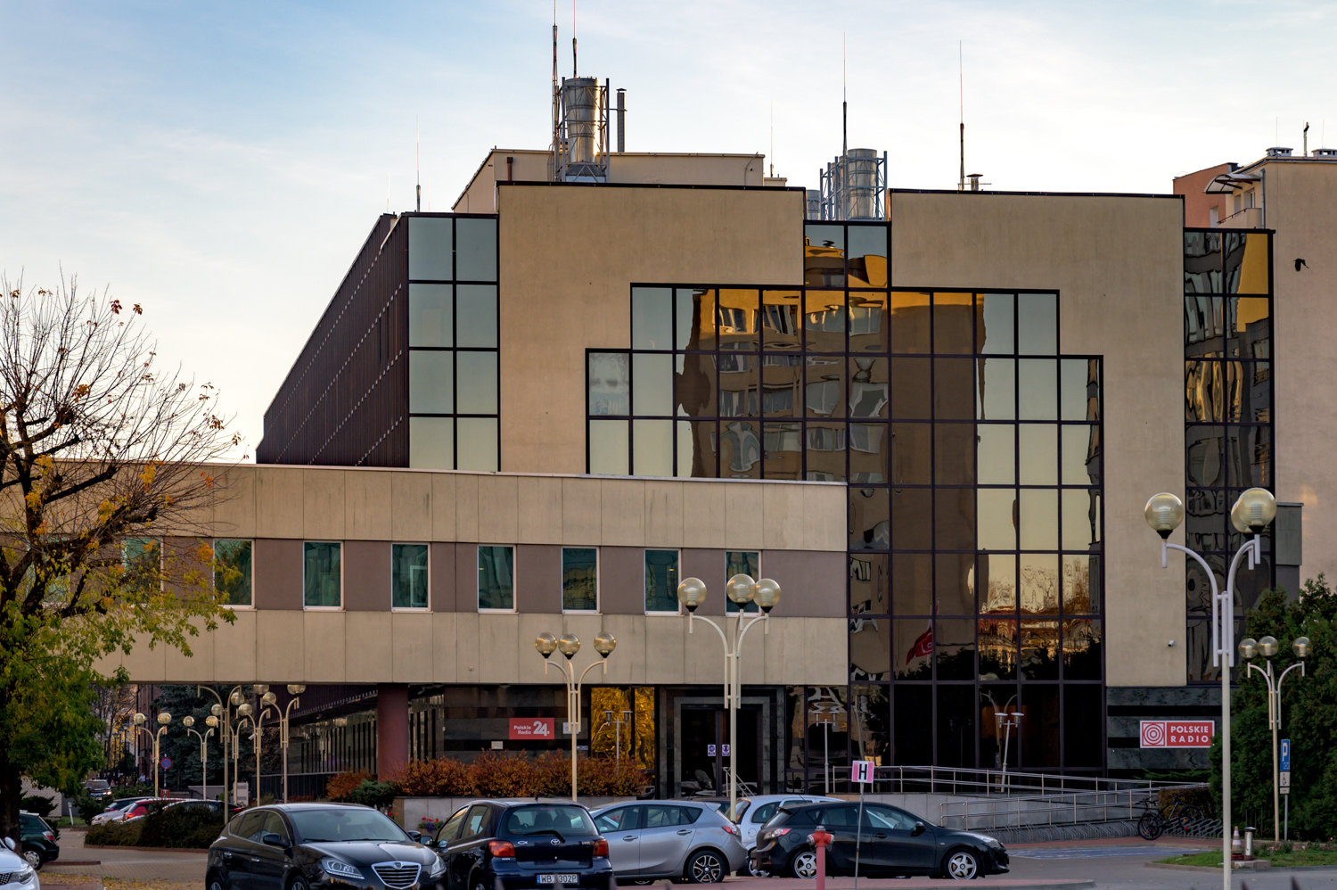 Zdjęcie architektury budynku Budynek mieszkalno-usługowy